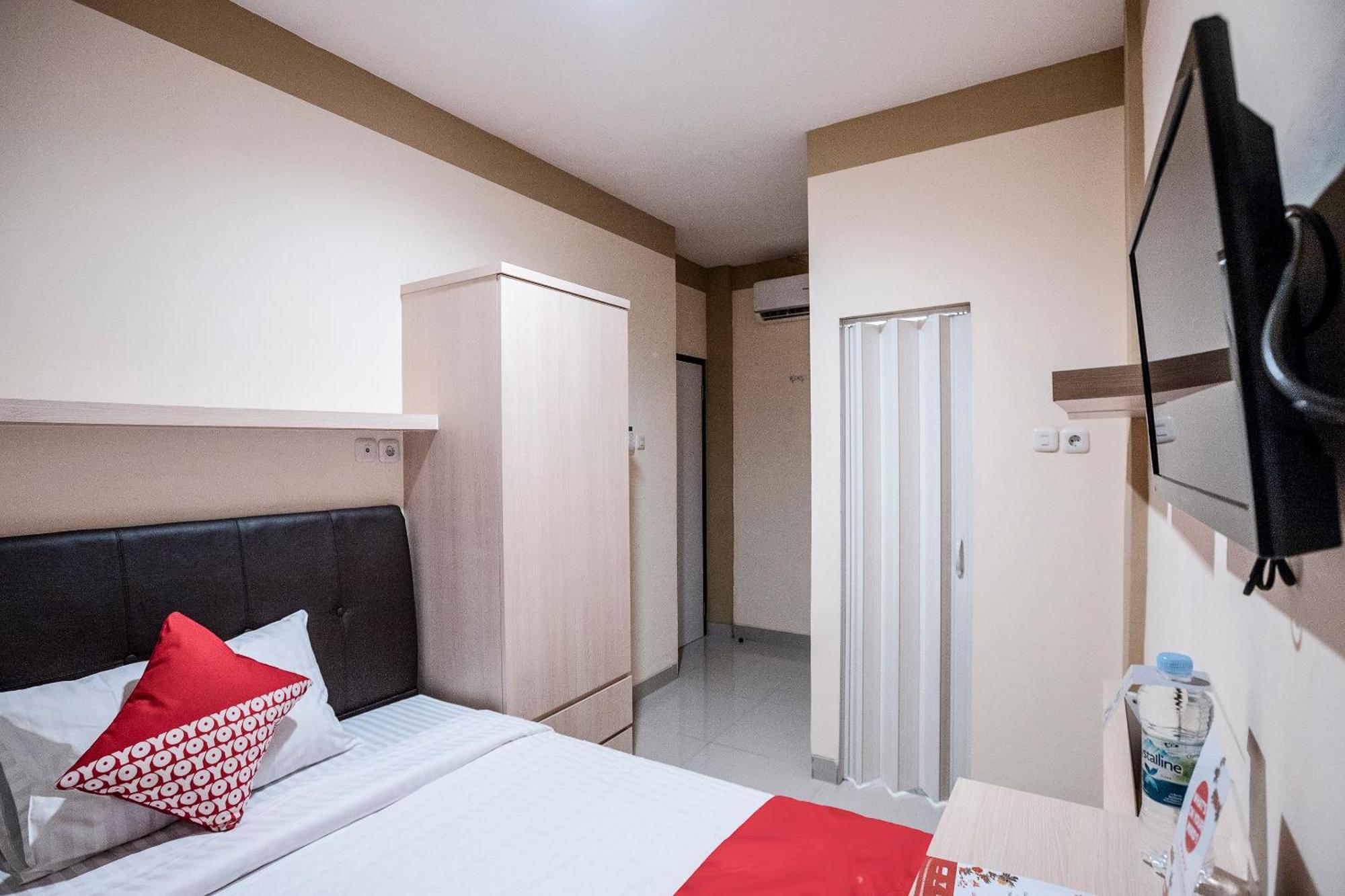 Oyo 478 Balcon Biru Jacarta Exterior foto